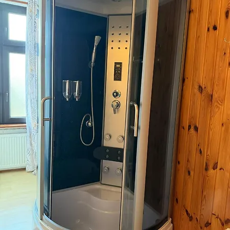 Pod Wieza Lantgård Chojna